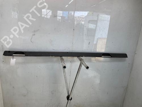 Used Left sideskirt Left sideskirt 38111475 38111475