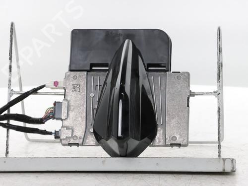 Antenne/Base Antenne/Base PEUGEOT 308 SW III (FC_, FJ_, FR_, F4_, FN_) Hybrid 180 (F4DGXT) (181 hp) 34565349 34565349