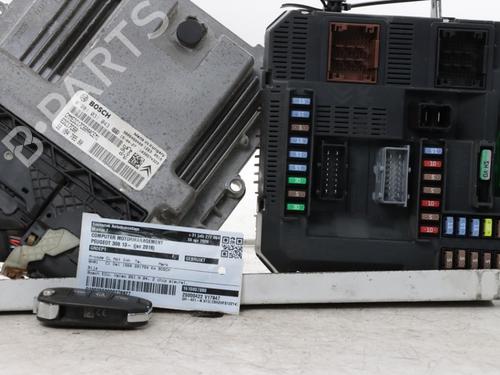 Used Engine control unit (ECU) Engine control unit (ECU) 34567598 34567598