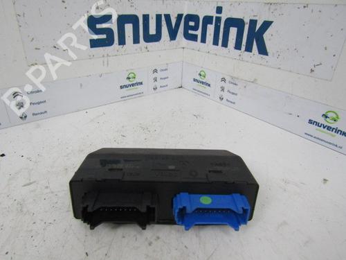 Used Electronic module RENAULT TRAFIC Van (T_, P_, V_) 2.1 D (64 hp) 15294925