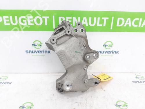 Used Engine mount Engine mount 21193668 21193668