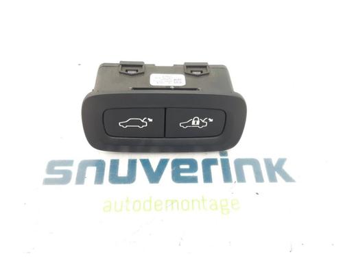 Andre VOLVO XC90 II (256) T8 Hybrid Polestar AWD (317 hp) 21112011