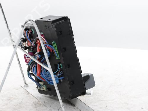 Fuse box VOLVO S60 III (224) T4 | BP36089670E1 - Image 8