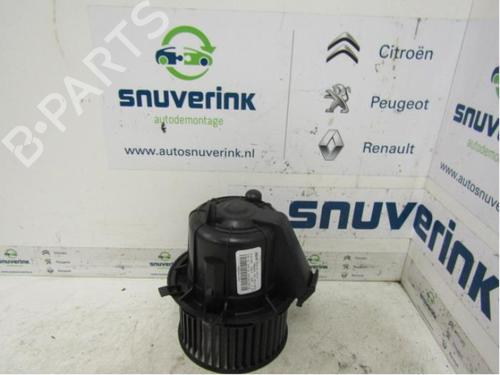 Used Heater blower motor Heater blower motor CITROËN C4 CACTUS 1.2 THP 110 (110 hp) 40566722 40566722
