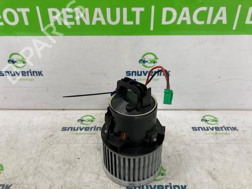 Used Heater blower motor PEUGEOT 308 SW II (LC_, LJ_, LR_, LX_, L4_) 1.6 BlueHDi 120 (120 hp) 21112363