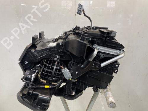 Used Heater matrix box RENAULT CLIO V (B7_) 1.0 TCe 90 (B7MT) (91 hp) 31050230