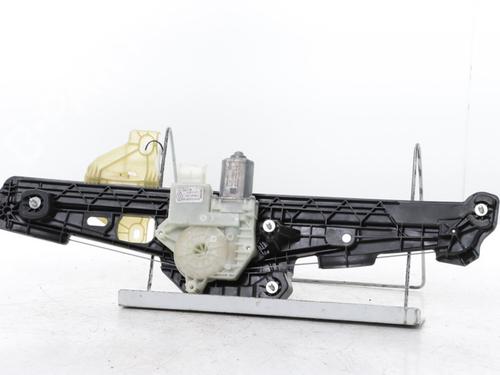 Used Front left window mechanism Front left window mechanism RENAULT CAPTUR II (HF_) TCe 100 (HFMT) (101 hp) 33813773 33813773