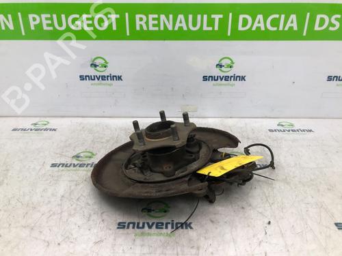 Used Left rear steering knuckle RENAULT KOLEOS I (HY_) 2.5 4x4 (HY0C, HY0N) (171 hp) 18247324