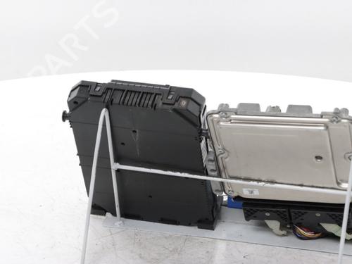 Engine control unit (ECU) PEUGEOT 3008 II SUV (MC_, MR_, MJ_, M4_) Hybrid | BP30186502M57 