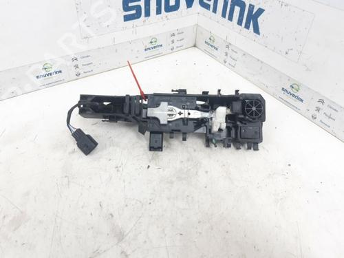 Høyre foran utvendig håndtak RENAULT SCÉNIC II (JM0/1_) 1.6 (JM0C, JM0J, JM1B) | BP10800187C129 