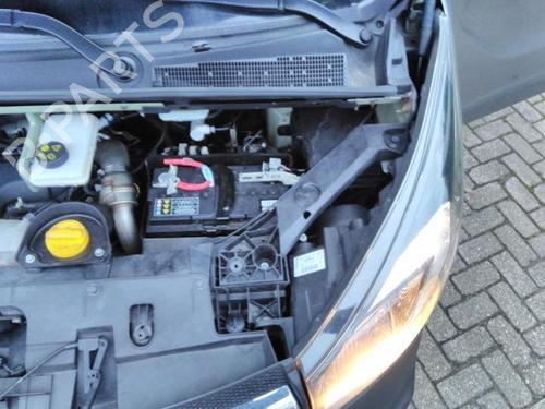 Right front seat OPEL VIVARO B Van (X82) 1.6 CDTI (05) | BP40582703C16 - Image 36