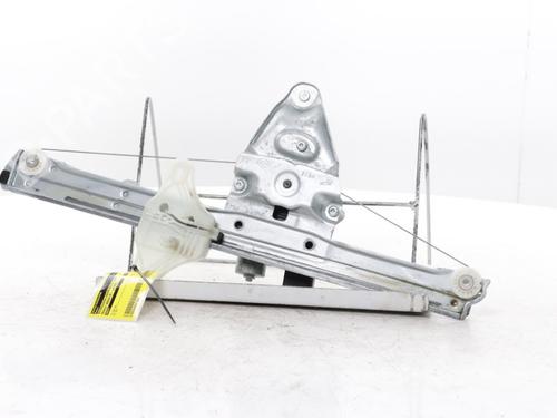 Used Front right window mechanism Front right window mechanism RENAULT ARKANA I (LCM_, LDN_) 1.3 TCe 160 (LDN1) (158 hp) 33874339 33874339