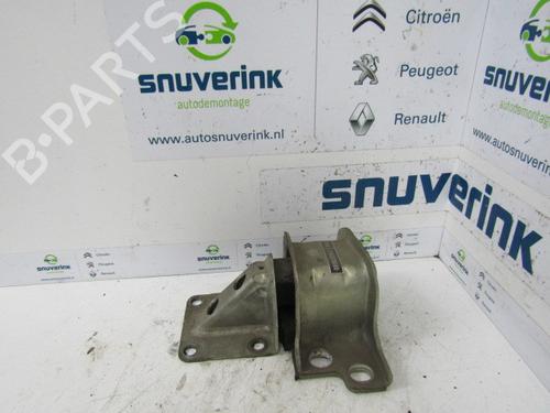 Used Engine mount Engine mount 16099057 16099057