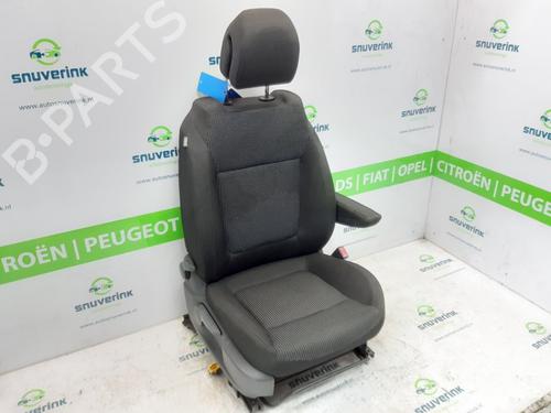 Right front seat PEUGEOT 5008 (0U_, 0E_) 1.6 HDi | BP15846519C16 