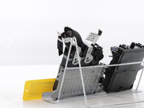 Engine control unit (ECU) RENAULT ARKANA I (LCM_, LDN_) 1.6 E-TECH 145 (LDMU) | BP30758317M57