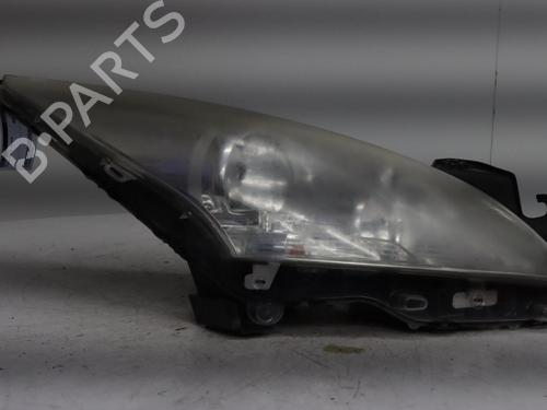 Højre forlygte Højre forlygte PEUGEOT 5008 (0U_, 0E_) 1.6 16V (120 hp) 33845732 33845732