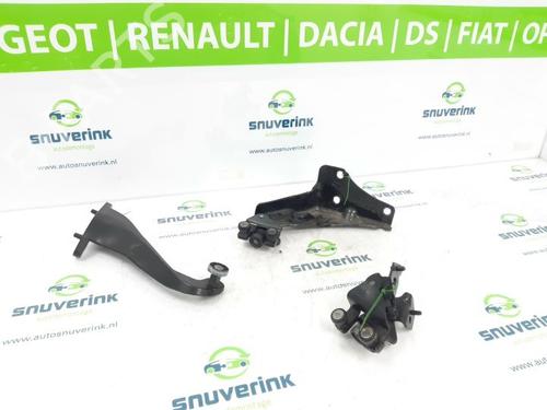 Dørhengsel/Dørstopper PEUGEOT PARTNER Box Body/MPV 1.6 HDi (75 hp) 13193228