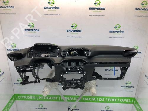 Used Dashboard PEUGEOT 208 II (UB_, UP_, UW_, UJ_) 1.2 PureTech 100 (101 hp) 28005495