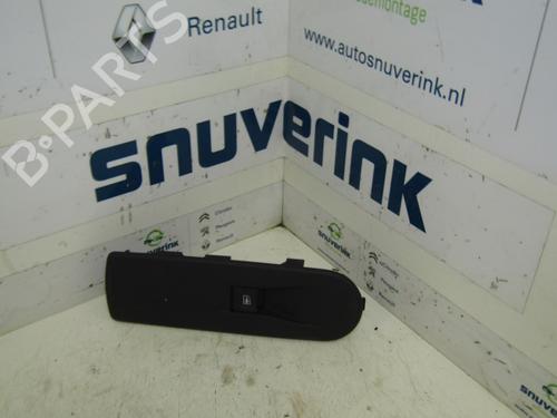 Used Switch RENAULT CLIO IV (BH_) 0.9 TCe 90 (BHNF, BHMA, BHMH, BHJK, BHJR) (90 hp) 10789439