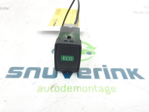 Used Switch NISSAN QASHQAI II SUV (J11, J11_) 1.2 DIG-T (115 hp) 17048650