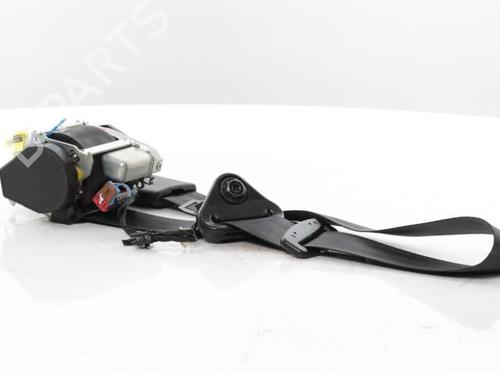 front-left-seatbelt-renault-zoe-hatchback-van-bfm_-2019-38409378 main image