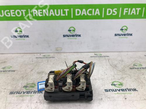 Sikringsdåse PEUGEOT PARTNER Box Body/MPV 1.6 HDi / BlueHDi 75 (75 hp) 24300496