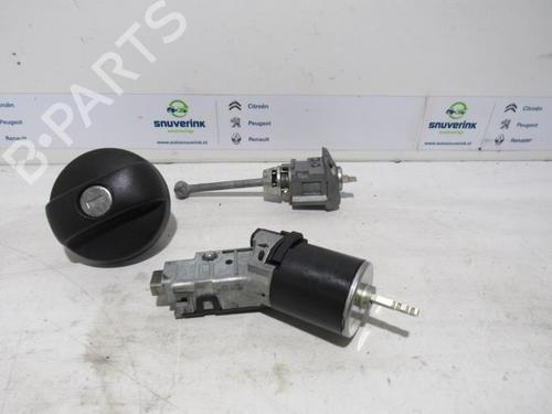 Used Electronic module Electronic module PEUGEOT 208 I (CA_, CC_) 1.4 VTi (95 hp) 40591066 40591066
