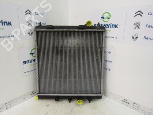 Used Water radiator Water radiator 18950176 18950176