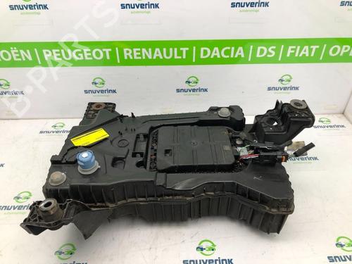 Used AdBlue tank PEUGEOT 308 SW II (LC_, LJ_, LR_, LX_, L4_) 1.6 BlueHDi 120 (120 hp) 21194503