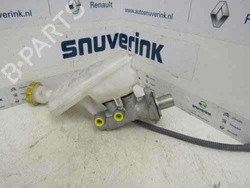 Used Brake master cylinder PEUGEOT 2008 I (CU_) 1.6 HDi (114 hp) 24162324