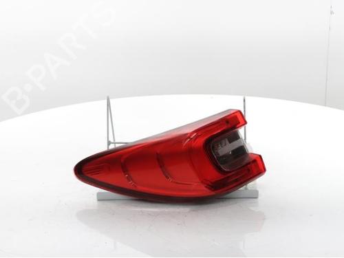 left-taillight-renault-kadjar-ha_-hl_-2015-29241413 main image