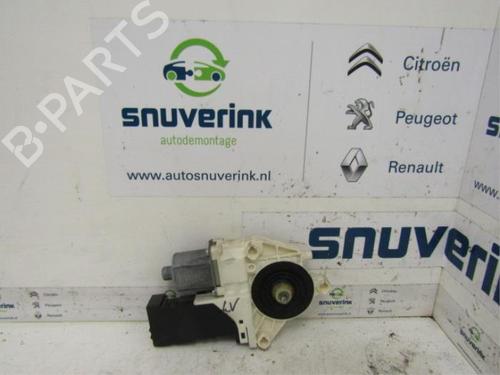 Used Electronic module Electronic module PEUGEOT 407 (6D_) 2.0 HDi 135 (6DRHRH, 6DRHRE, 6DRHRG, 6DRHRJ) (136 hp) 40592805 40592805