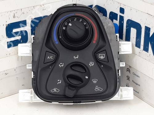 Used Climate control Climate control 13323800 13323800
