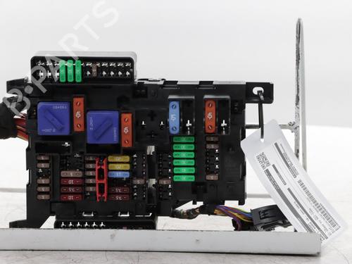 Used Fuse box Fuse box BMW 1 (F40) 118 i (140 hp) 33697295 33697295