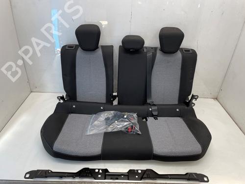 Siège arrière OPEL CORSA F (P2JO) 1.2 (68) (101 hp) 27971333