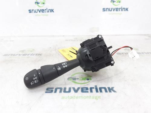 Used Headlight switch RENAULT TWINGO III (BCM_, BCA_) 1.0 SCe 70 (71 hp) 20074403