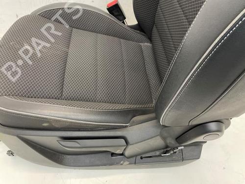 Left front seat RENAULT ARKANA I (LCM_, LDN_) 1.6 E-TECH 145 (LDMU) | BP40584476C15 - Image 4
