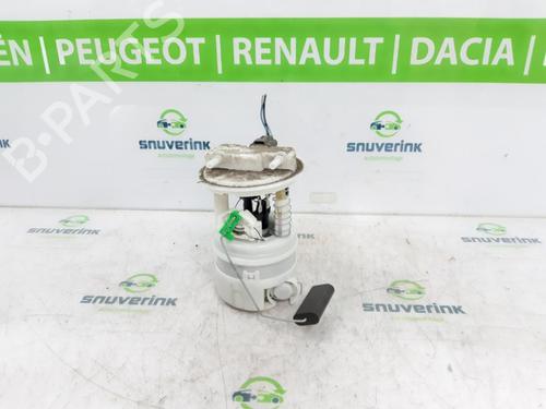 Used Fuel pump Fuel pump 19147833 19147833