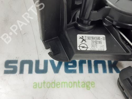 Rear right window mechanism PEUGEOT 208 II (UB_, UP_, UW_, UJ_) 1.2 PureTech 100 | BP19413312C25 