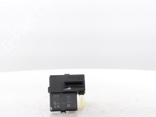 Used Electronic module Electronic module RENAULT 5 E-Tech 150 (150 hp) 33696798 33696798