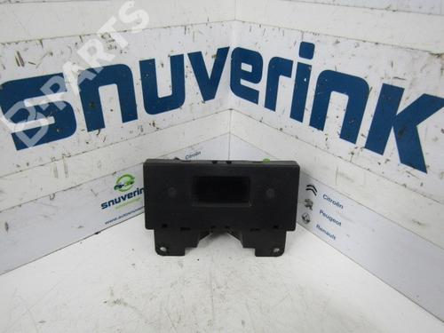 Used Display monitor Display monitor PEUGEOT 206 Hatchback (2A/C) 1.4 i (75 hp) 10782769 10782769