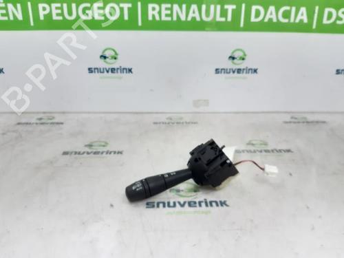 Used Headlight switch Headlight switch RENAULT CAPTUR I (J5_, H5_) 1.2 TCe 120 (118 hp) 40582961 40582961