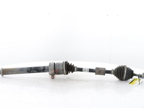 Drivaksel foran Høyre Drivaksel foran Høyre BMW 1 (F40) 118 i (140 hp) 34156482 34156482