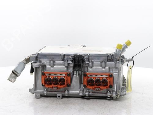 Onduleur/Convertisseur RENAULT CAPTUR II (HF_) E-TECH 145 (HFMU) (143 hp) 31960449