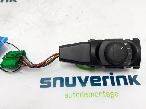 Used Switch PEUGEOT 5008 (0U_, 0E_) 1.6 16V (120 hp) 10926089