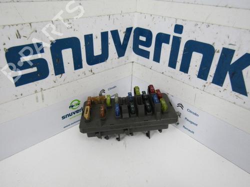 Used Fuse box PEUGEOT 106 II (1A_, 1C_) 1.1 i (60 hp) 17027138