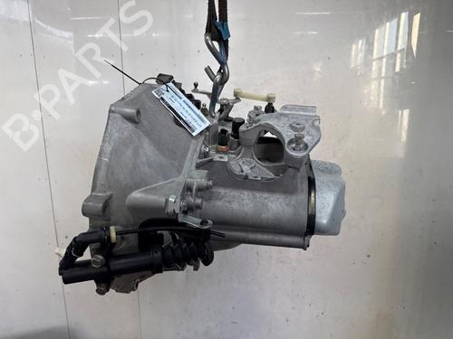 Used Gearbox PEUGEOT 208 I (CA_, CC_) 1.6 VTi (120 hp) 30186029
