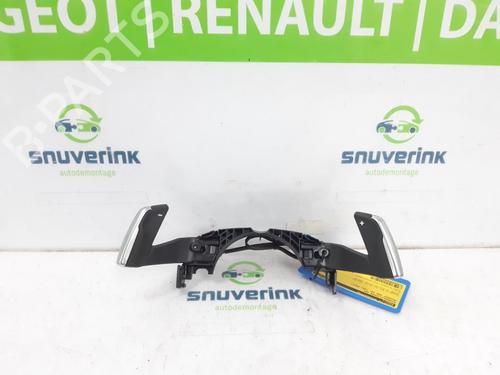 Used Steering wheel controls PEUGEOT 208 II (UB_, UP_, UW_, UJ_) 1.2 PureTech 100 (101 hp) 19103368