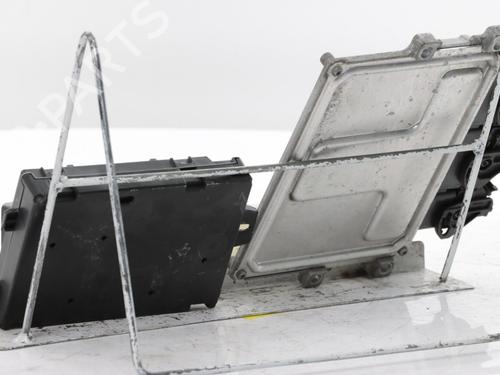 Engine control unit (ECU) RENAULT CAPTUR I (J5_, H5_) 0.9 TCe 90 | BP38459979M57 - Image 5