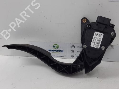 Pedal RENAULT CLIO IV (BH_) 1.5 dCi 90 (90 hp) 10794625